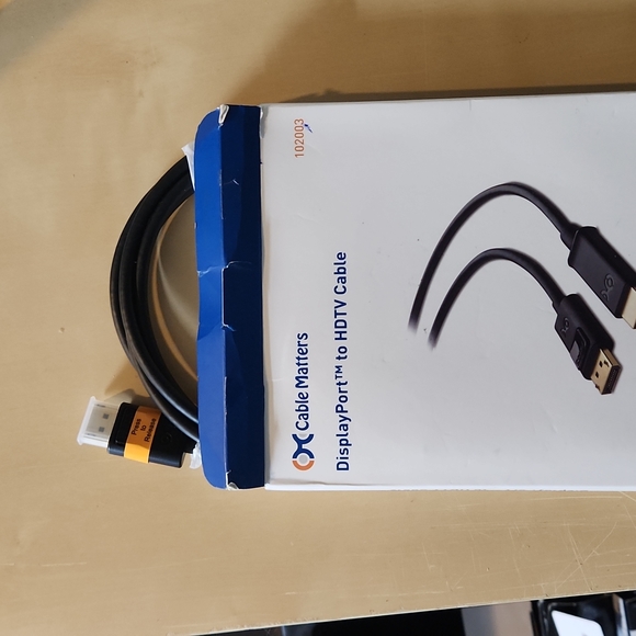 (3/15❤️‍🔥) Apple display port to hdmi cable - Picture 3 of 3